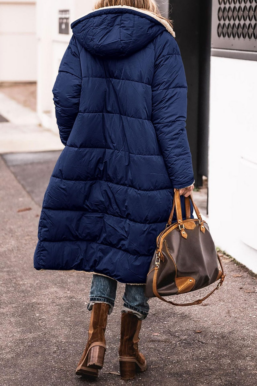 CELINE REVERSIBLE COAT | DOBBELT ELEGANCE OG VARME TIL ALLE SÆSONER