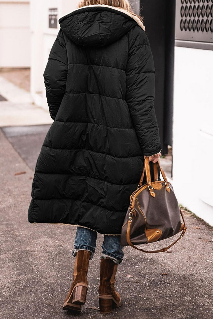 CELINE REVERSIBLE COAT | DOBBELT ELEGANCE OG VARME TIL ALLE SÆSONER