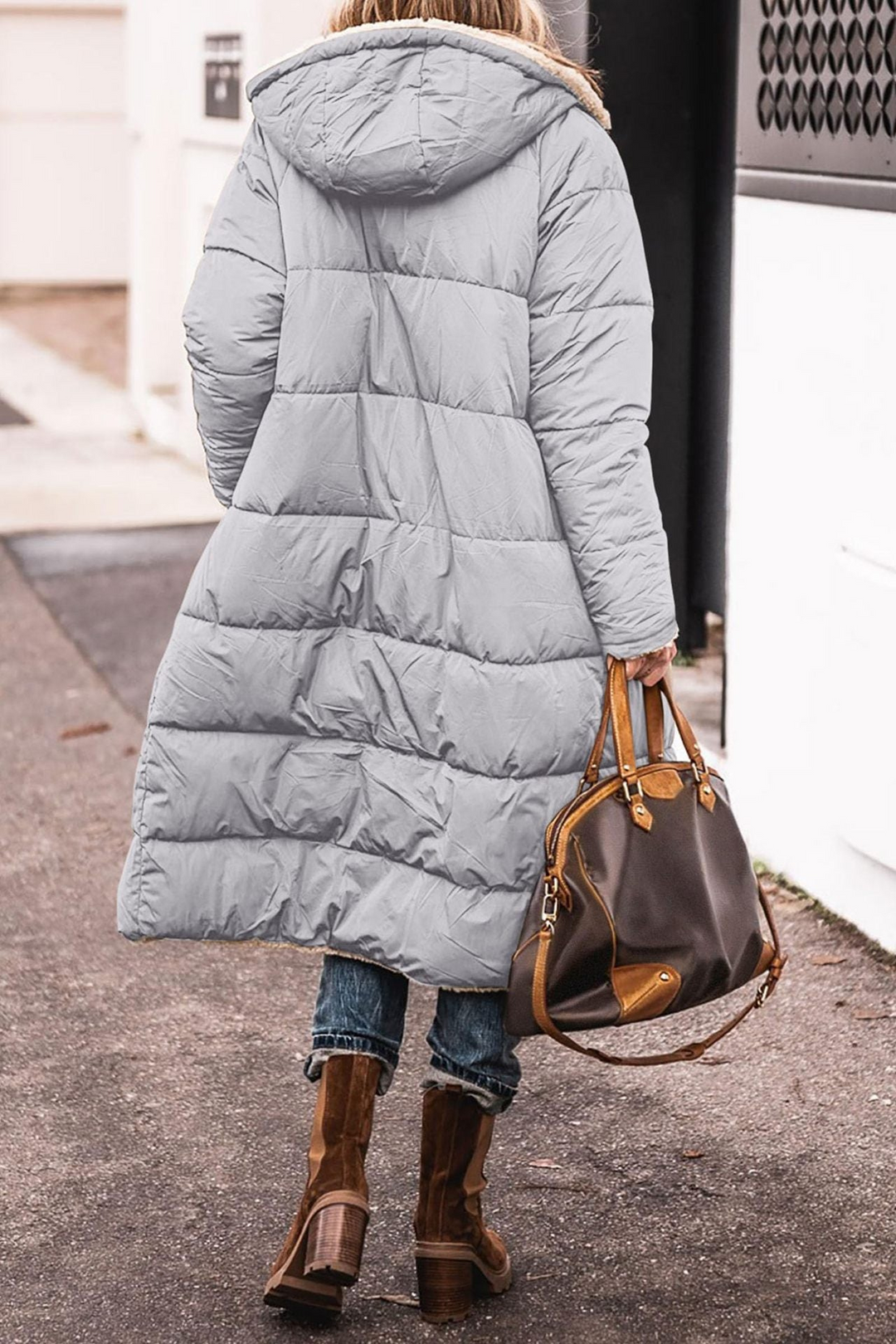 CELINE REVERSIBLE COAT | DOBBELT ELEGANCE OG VARME TIL ALLE SÆSONER