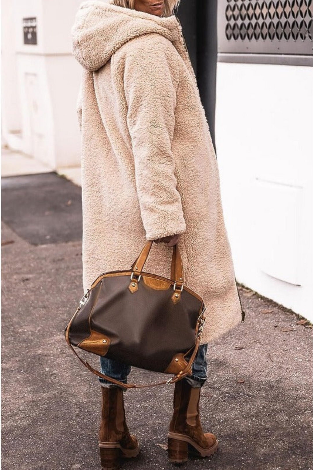 CELINE REVERSIBLE COAT | DOBBELT ELEGANCE OG VARME TIL ALLE SÆSONER