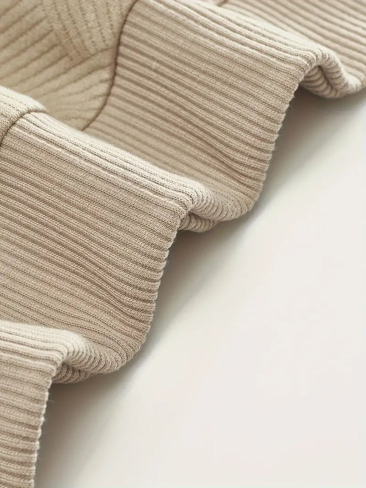 QUARTER-ZIP SWEATER | ELEGANCE OG KOMFORT TIL HVERDAG OG FEST