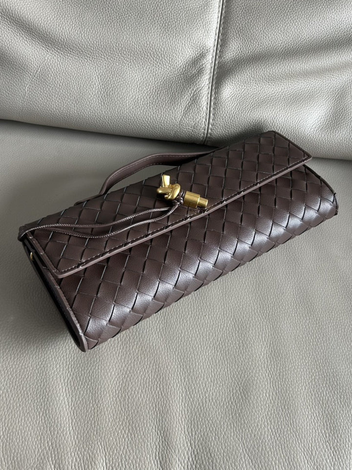 Leah | Woven Clutch